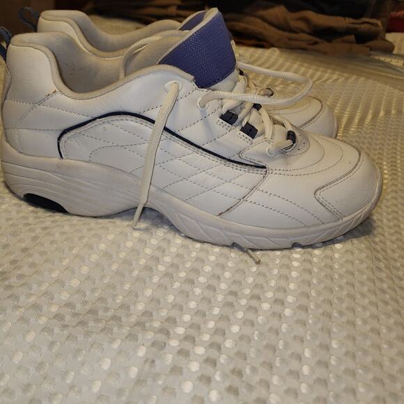 EASY SPIRIT EUC WOMEN'S SIZE 9.5 ESINTENSITY WALKING SNEAKERS SHOES - Picture 1 of 7